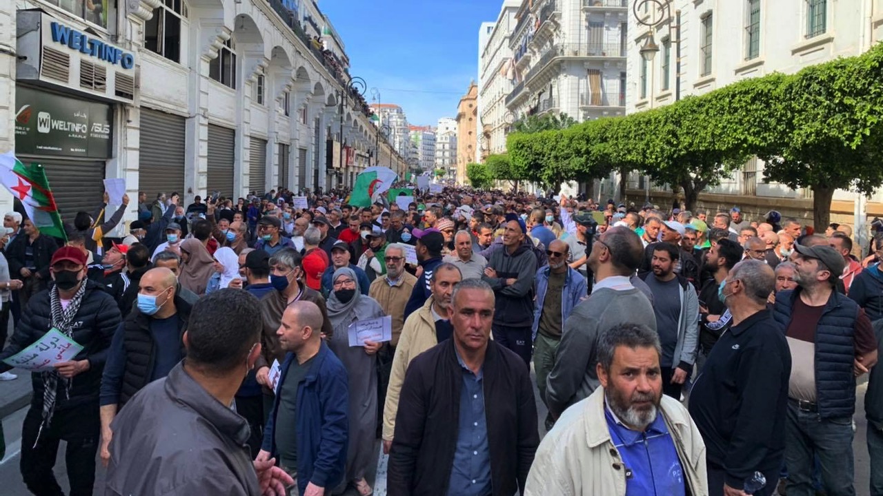 Alg&eacute;rie, le retour du hirak